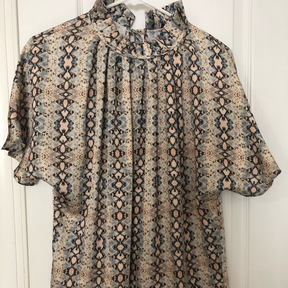 Caroline Hill boutique top.